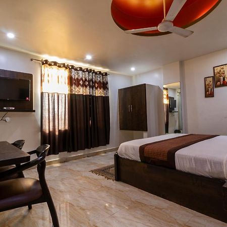 Hotel The Amour Dx Near Igi Airport Delhi New Delhi Exterior foto