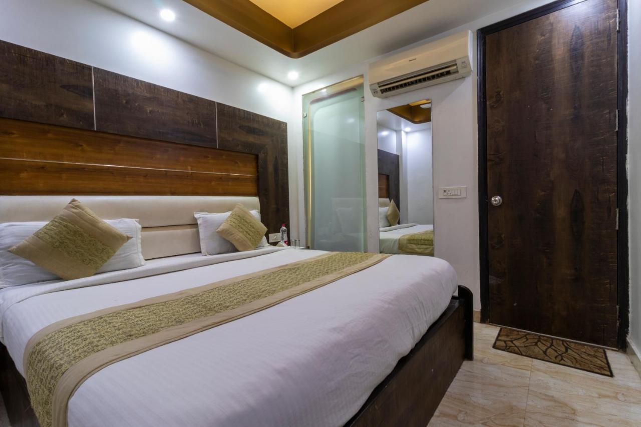 Hotel The Amour Dx Near Igi Airport Delhi New Delhi Exterior foto