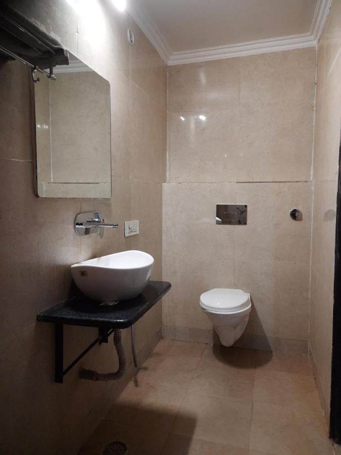 Hotel The Amour Dx Near Igi Airport Delhi New Delhi Exterior foto