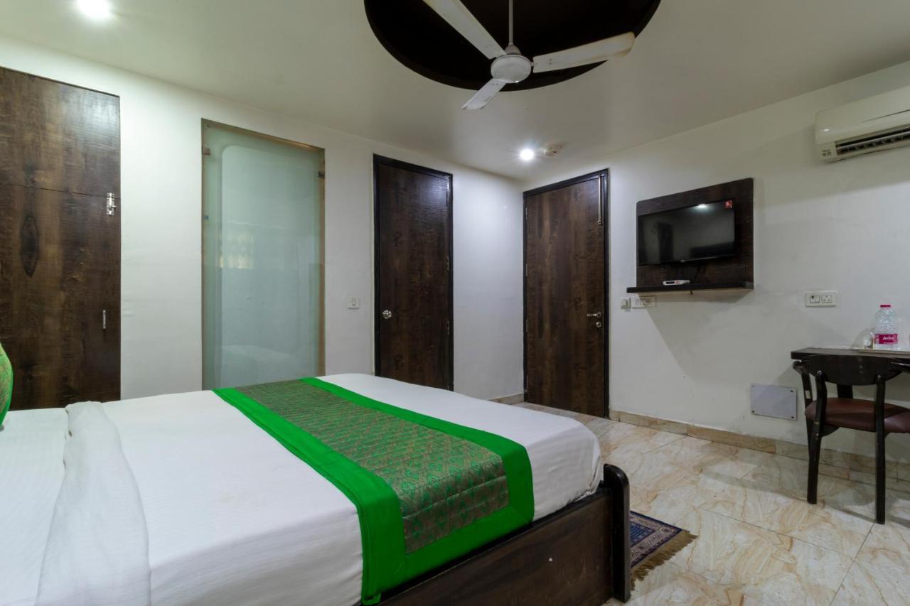 Hotel The Amour Dx Near Igi Airport Delhi New Delhi Exterior foto