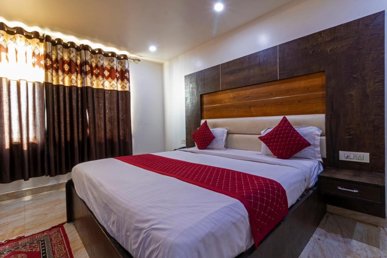 Hotel The Amour Dx Near Igi Airport Delhi New Delhi Exterior foto